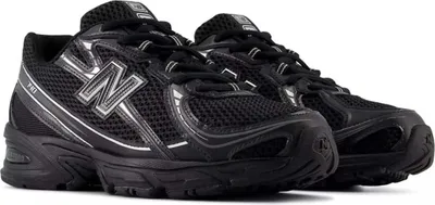 Produktbild von New Balance Sneakers U740BM2 in Black color size 37.5