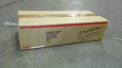 Imagen del producto de Unidad de fijación OKI para C9600/9800, 100.000 páginas, compatible con los modelos C9600, 9650, 9655, 9800, 9850, 9800MFP, C9850MFP, C910, C920WT, ES9420WT, 1 unidad, 3,6 kg