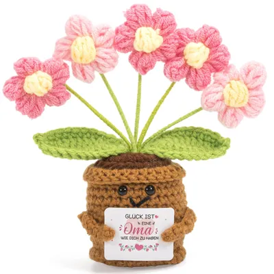 Handgehäkelte Blume mit Grußkarte – Geschenk für Mama