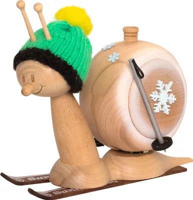Produktbild von Drechslerei Kuhnert - Räucherfigur Sunny Skischnecke - Größe ca. 16cm, für Räucherkerzen Größe M (Standard) - 37111