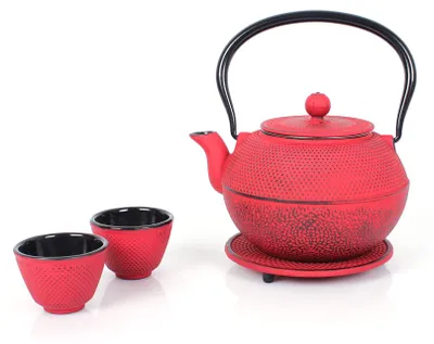 Gusseisen-Teeset 1,1 l mit Sieb, Untersetzer & 2 Tassen, Rot