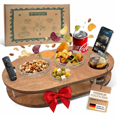 Produktbild von Couchbar Snackbox Eiche mit 4 Glasschalen - Getränkehalter für das Sofa - Snackbar für die Couch - Tablett für die Couch zum abstellen - Couch Buddy, KI-generiertes Bild