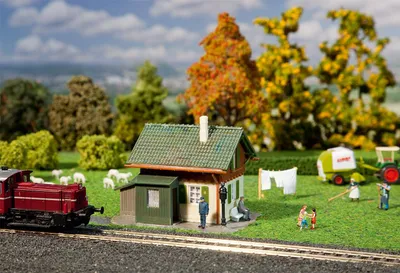 Zdjęcie produktu dla Faller Hobby H0 131356 Dom nastawniczego zestaw do budowy 1:87
