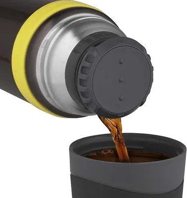 Produktbild von Thermoskanne mit Becher für extreme Bedingungen