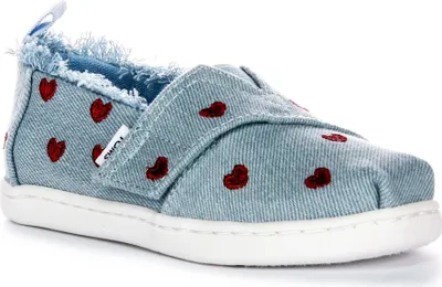 Produktbild von Toms Tiny Alpargata Denim Bestickte Herzen Kleinkinder Leinwandtrainer in Blau Rot – 7 UK - 24.5 EU - 8 US / Blue Red