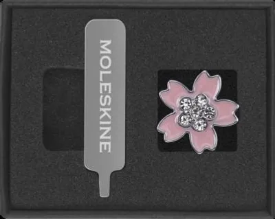 Immagine prodotto di Taccuino Moleskine Sakura Pin fiore di cristallo