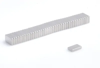Obrázok produktu pre Neodymové magnety 5 x 3 x 2 mm N38 blokové puzdro - 50 kusov, extrémne silné, magnetické tabule, chladničky, tabule, pre domácich majstrov