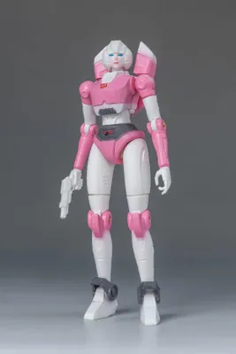 Produktbild von Transformers Generation One AMK Mini Series Plastic Model Kit Wave 2 Arcee 11 cm