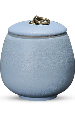 Image de Luxe Mini urne 170 ML en céramique bleu ciel mat pour animaux domestiques ou cendres humaines
