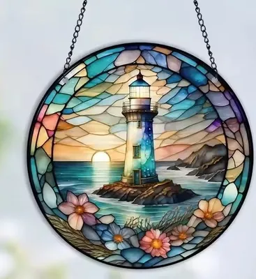 Produktbild von Sonnenfänger Leuchtturm XL – Buntglas für Harmonie und Hoffnung KP32286
