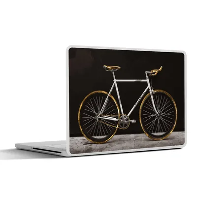 Produktbild von MuchoWow® Laptop Aufkleber Sticker Cover Rennrad - Schwarz - Gold 31x22.5 cm - Laptop-Deko