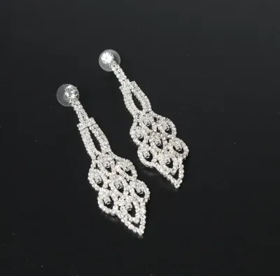 Produktbild von Edle Strass Ohrringe Ohrstecker Hochzeits Ohrschmuck Earring
