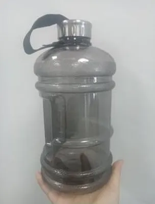 Obrázek produktu pro Velká láhev na pití, cca 2,2 l, šedá