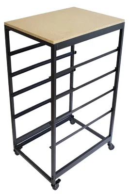 Zdjęcie produktu dla Wózek warsztatowy o wymiarach 60 x 45 x 105 cm, wyposażony w 5 półek