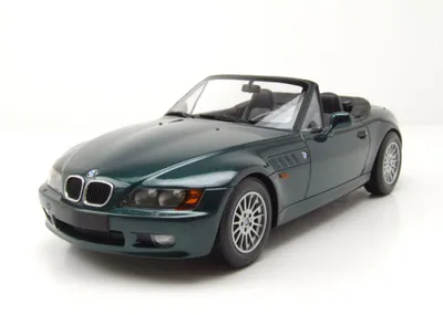Image de Minichamps 155024132, BMW Z3 Roadster, 1997, vert foncé métallisé, échelle 1:18