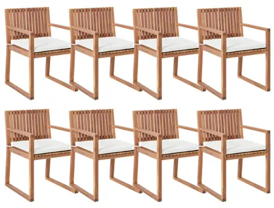 Produktbild von BELIANI Gartenstuhl 8er Set Hellbraun es Akazienholz Lamellen-Optik mit Sitzkissen Cremeweiß UV-beständig Rustikal Holzstuhl
