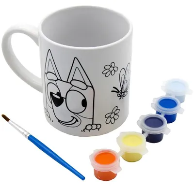 Produktbild von Bluey Tasse 240ml zum Bemalen Set mit 5 Farben und Pinsel