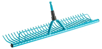 Produktbild von Gardena combisystem-Rasenrechen: Rechenbesen mit 60 cm Arbeitsbreite zum Zusammenfegen von Grasschnitt, passend zu Allen combisystem-Stielen, mit praktischer Grasfangvorrichtung (3381-20)