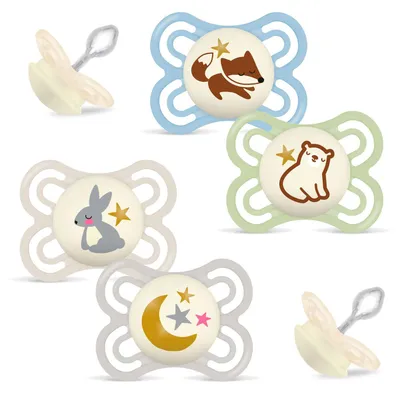 Produktbild von MAM Babyartikel Perfect Night Schnuller, leuchtend, 0-6 Mo Uni // 4er Set // inkl. 2 Sterilisiertransportboxen