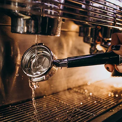 Immagine prodotto di Pastiglie detergenti BiOHY per macchine da caffè automatiche, pastiglie decalcificanti, pastiglie decalcificanti per macchine da caffè automatiche, pastiglie detergenti per macchine da caffè – 2,0 g x 25 pastiglie