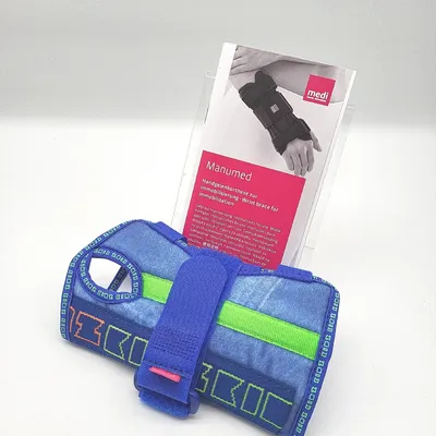 Zdjęcie produktu dla kidz medi orteza nadgarstka rozmiar IV prawa niebieska orteza stabilizująca dla dzieci