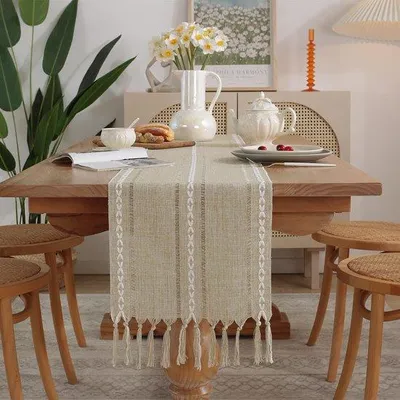 Immagine prodotto di Tovaglia rustica in lino con frange, 33x228 cm
