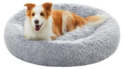 Immagine prodotto di Cuccia morbida in peluche per cani e gatti, di colore grigio chiaro, con dimensioni di 100 cm