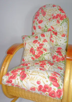 Produktbild von Rattani Auflage/Polster für Schaukelstuhl, Liegestuhl, Ersatzpolster Gr. 130 x 50 x 12 cm + Zierkissen 40 x 40 cm Stoff Stoff Mirha Leinen Mohnblume