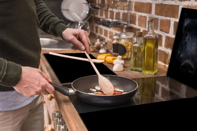 Imagen del producto de Placa de vidrio protectora para cocina, dimensiones 30x52 cm