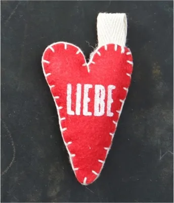 Produktbild von Filzherzen "Liebe"