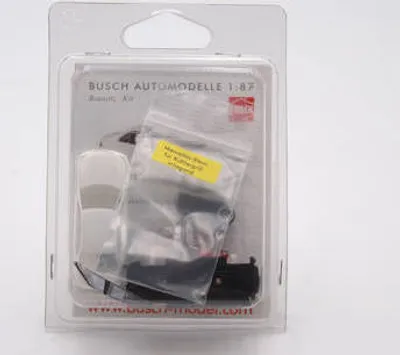 Produktbild von Busch Automodelle 60219 - Mercedes-Benz-C-Klasse 2006 1:87 Bausatz