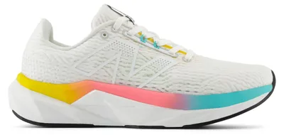 Produktbild von New Balance FuelCell Propel V5 WFCPRLC5 Damen Laufschuh Weiß Größe 7