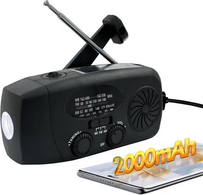 Image de Radio météo NOAA AM/FM à manivelle avec lampe de poche LED, chargeur de smartphone 5000 mAh, fonction de recharge USB et alimentation solaire pour le camping et les situations d'urgence (noir)