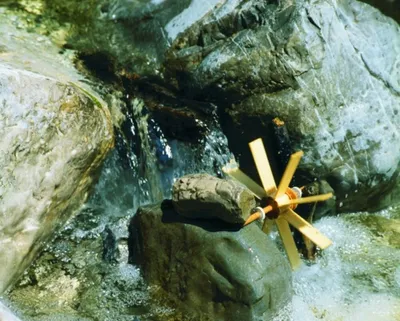 Produktbild von Kraul Bausatz Kleines Wasserrad