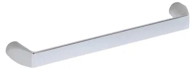 Immagine prodotto di Maniglia per mobili in zamak, distanza tra i fori di 128 mm, finitura cromata lucida