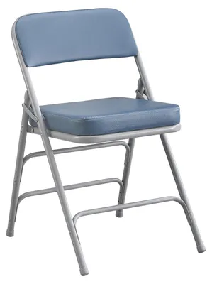 Imagen del producto de Silla plegable acolchada, de color azul, ideal para balcones y jardines