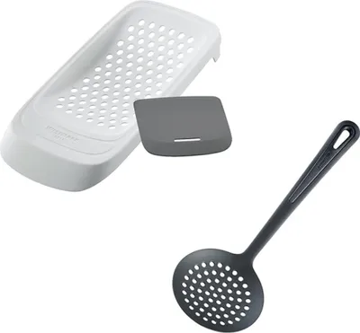 Immagine prodotto di Westmark Set Spätzlereibe Spatzl + Schaumlöffel Gentle,1 x 61132270 Spätzlereibe Spatzl,1 x 28502270 Schaumlöffel Gentle, 611322E6