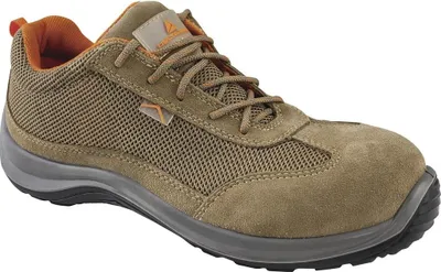Immagine prodotto di Scarpe in crosta scamosciata e poliestere MESH, suola inPoliuretanoa doppia densità, puntale e sottopiede in materiale composito, beige 42