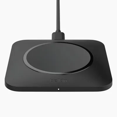 Produktbild von Belkin BOOST Charge Pro kabellos Univ.Easy Align Ladep.WIA007vfBK