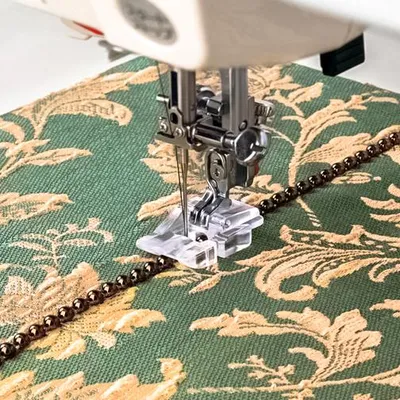Obrázok produktu pre Pätky 2-4mm na všívanie korálikov 200321006 JANOME