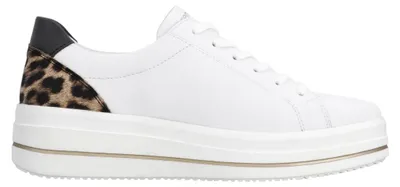 Imagen del producto de Zapatos deportivos de cordones para mujer de la marca Remonte, color blanco, estilo casual