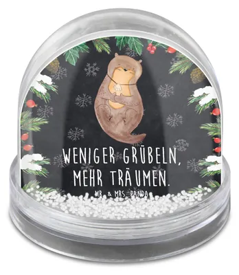 Produktbild von Mr. & Mrs. Panda Weihnachts Schneekugel Otter Muschel - Kreidetafel - Geschenk, Weihnachten, schnee kugel, Positiv, Große, Medaillon, Träumen, dekoartikel, Seeotter
