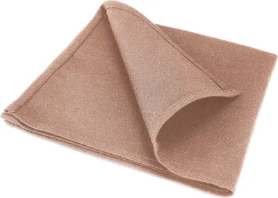 Image de Serviettes de table très tendance. Fabriquées en 100 % coton. Tissées grossièrement pour donner l'impression d'être en lin. Sur l'une des photos ci-jointes, un exemple de la manière dont ces serviettes peuvent être es et dégager une atmosphère optimale