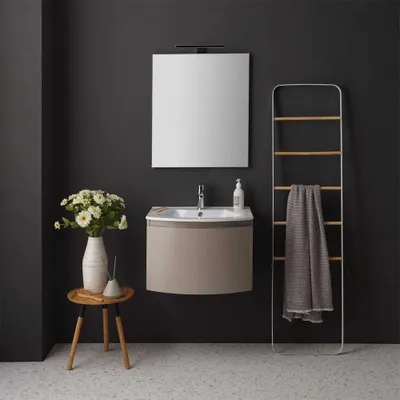 Immagine prodotto di Mobile bagno sospeso curvo cm 62 cappuccino lucido specchio rettangolare | Riva