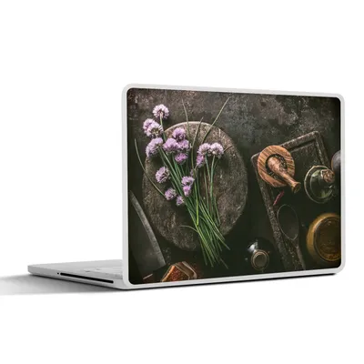 Produktbild von MuchoWow® Laptop Aufkleber Sticker Cover Schnittlauch - Küche - Mörser - Rustikal - Kräuter - Lila 25x18 cm - Laptop-Deko
