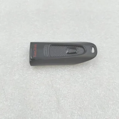 Obrázok produktu pre SanDisk Ultra, 64 GB, USB Typ-A, 3.2 Gen 1 (3.1 Gen 1), 100 MB/s, Klzné, Čierna