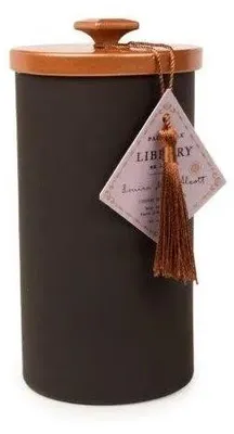 Productafbeelding van Paddywax Library geurkaars, geïnspireerd door Louisa May Alcott (453 g)