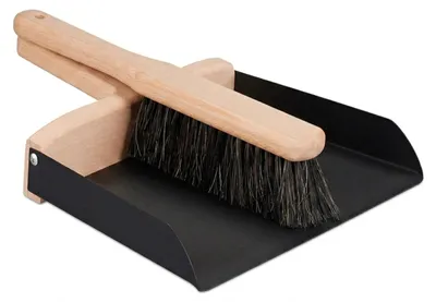 Image de Ensemble de balayage Relaxdays, lot comprenant une balayette et une pelle, pour la maison et le camping, en métal et bois de hêtre, ensemble de balayage, noir/naturel