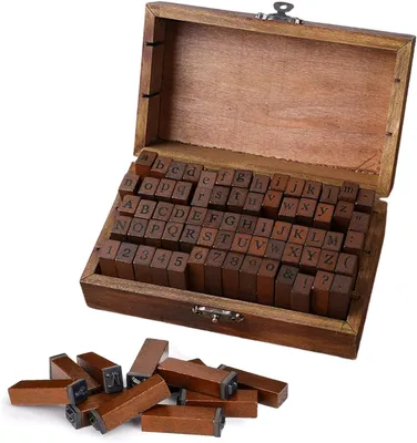Produktbild von Holzstempel Set Alphabet, 70 Stück, Buchstaben, Zahlen und Symbole, mit Aufbewahrungsbox, für Basteln