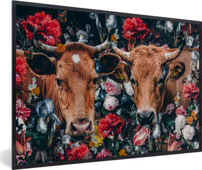 Produktbild von MuchoWow® MuchoWow® Gerahmtes Poster Kuh - Blumen - Tiere - Porträt 90x60 cm - Poster mit zchwarzem Bilderrahmen - Fotorahmen - Foto-Plakat